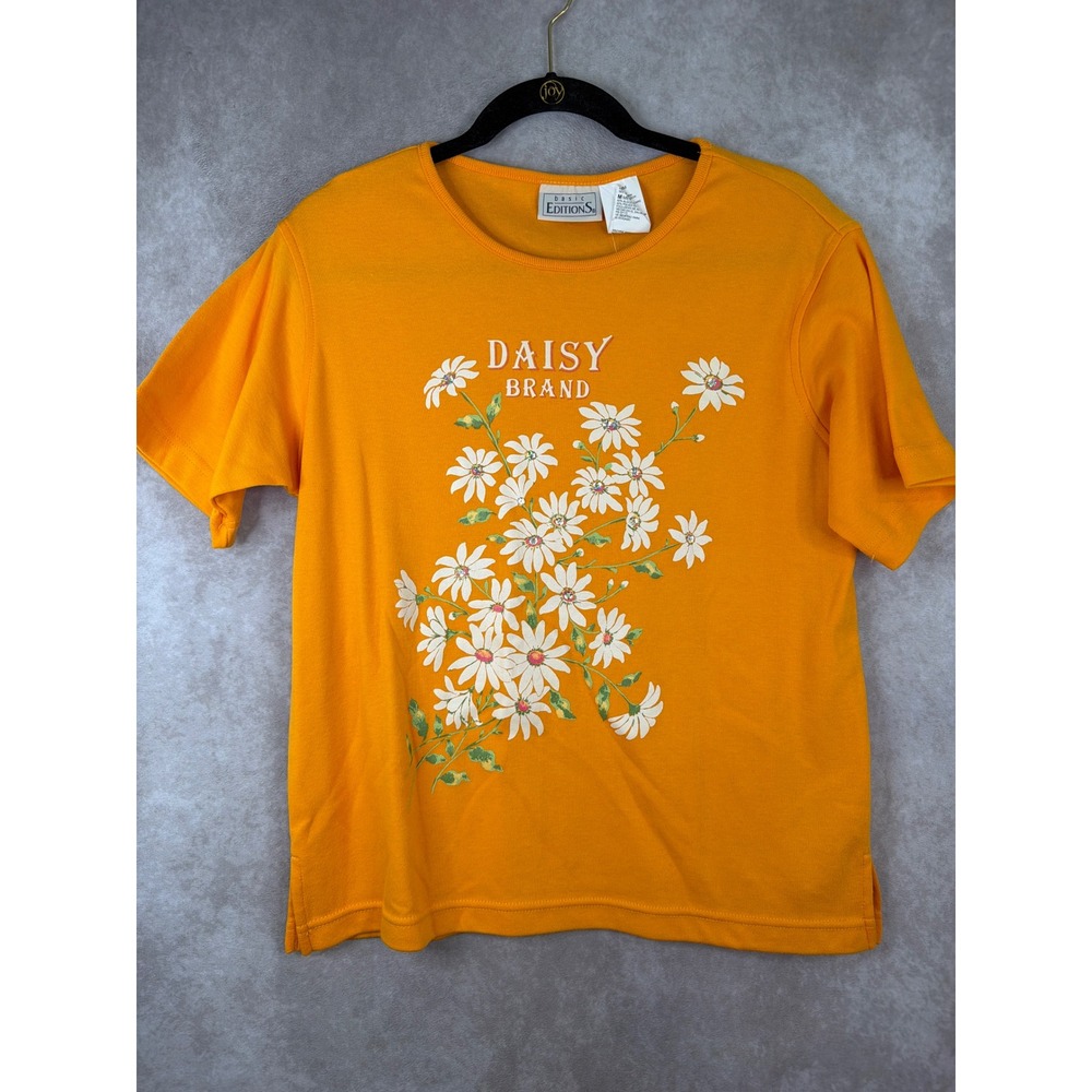 NWT VTG Basic Editions T-Shirt Medium Orange Daisy Brand Embellished Floral